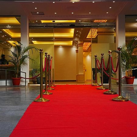 Hyde Park Hotel Bangalore Eksteriør bilde
