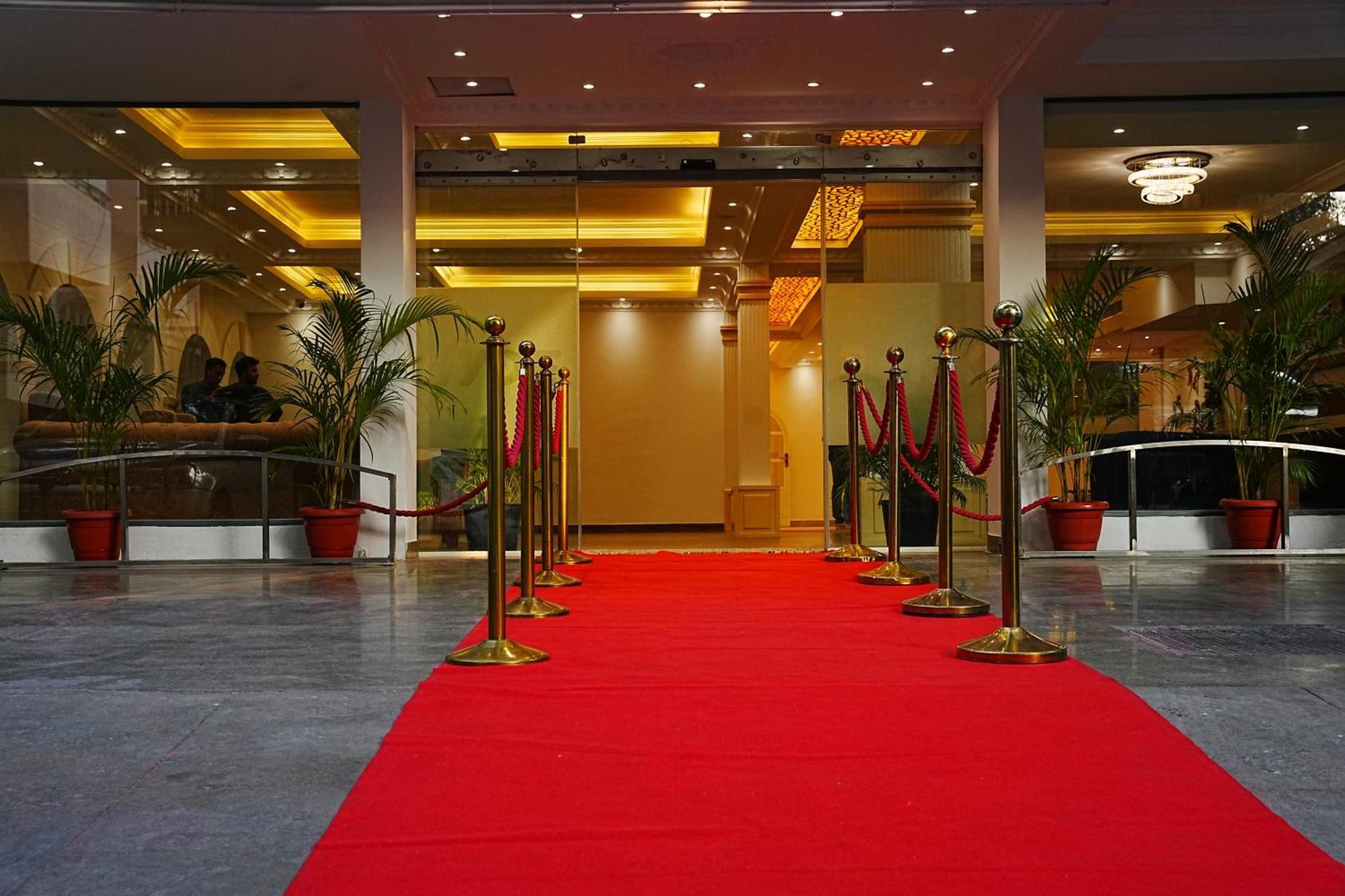 Hyde Park Hotel Bangalore Eksteriør bilde