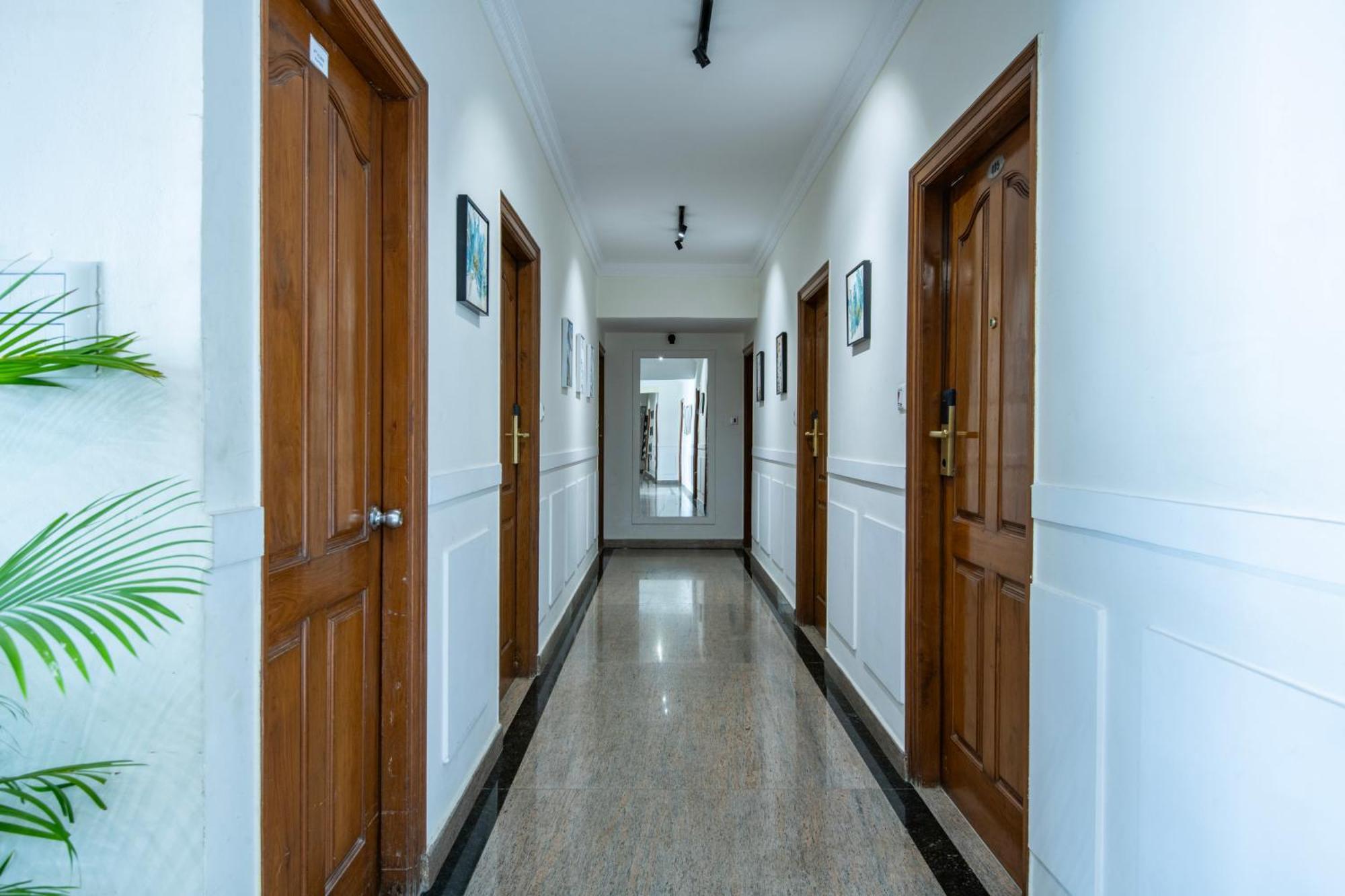 Hyde Park Hotel Bangalore Eksteriør bilde