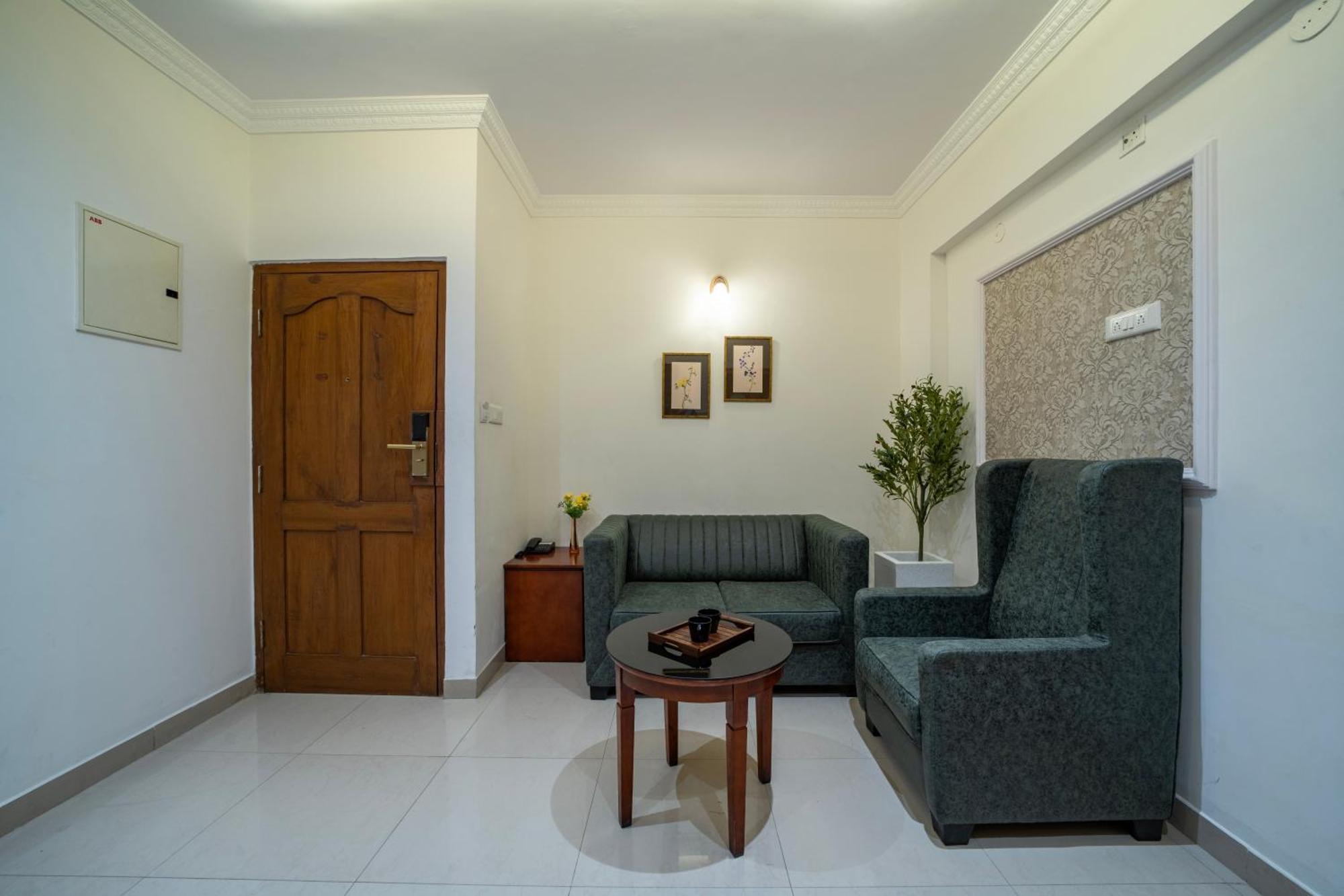 Hyde Park Hotel Bangalore Eksteriør bilde