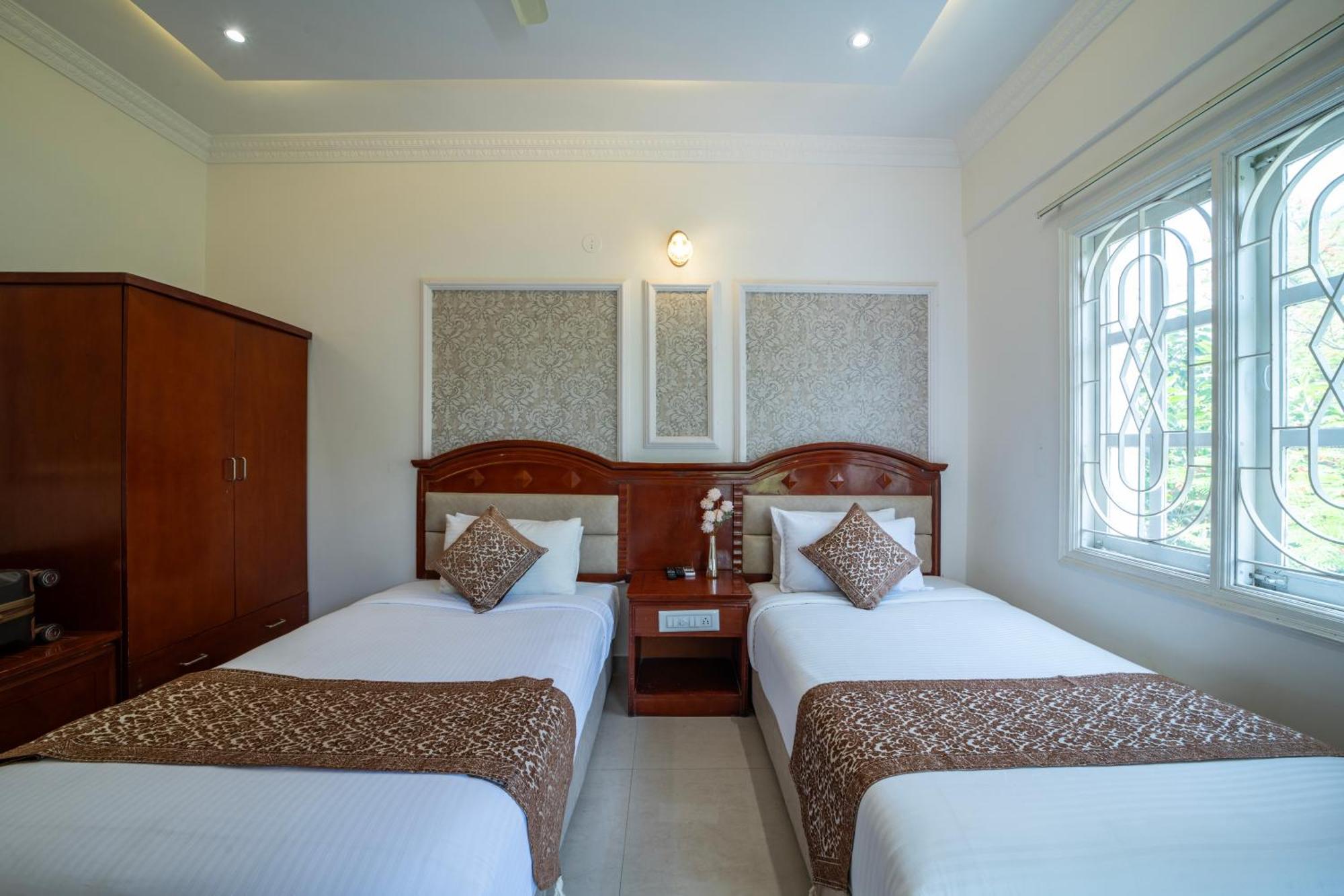 Hyde Park Hotel Bangalore Eksteriør bilde